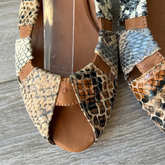 Jeffrey Campbell California Snakeskin Open Toe Slingback Pumps - Picture 12 of 12